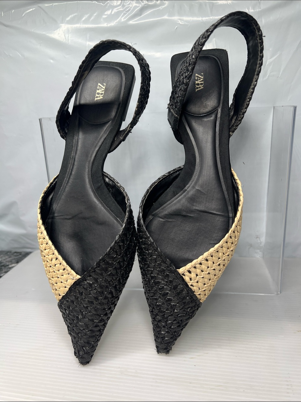Zara Sz 38 / US 8 Woven Raffia Slingback Flats Black Cream Pointed Toe